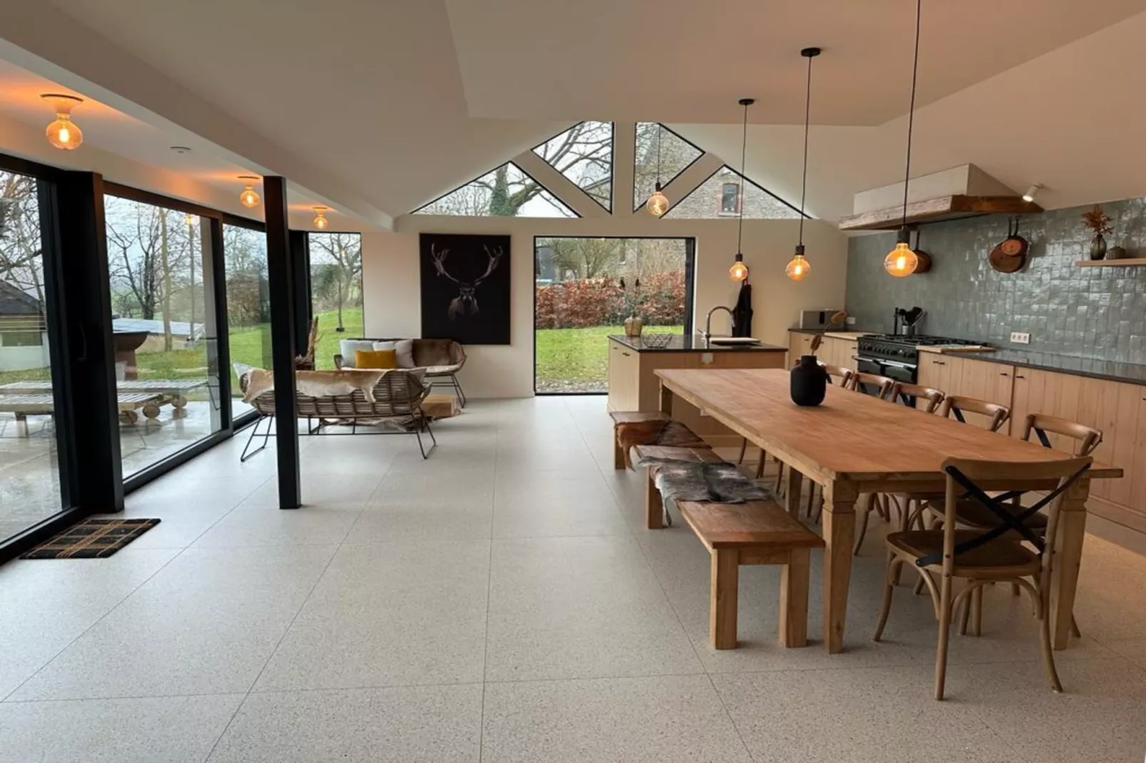 Le souffle des sapins - Dining room