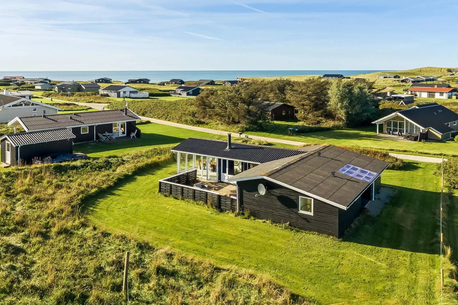 4 Sterne Ferienhaus in Løkken - Im Freien