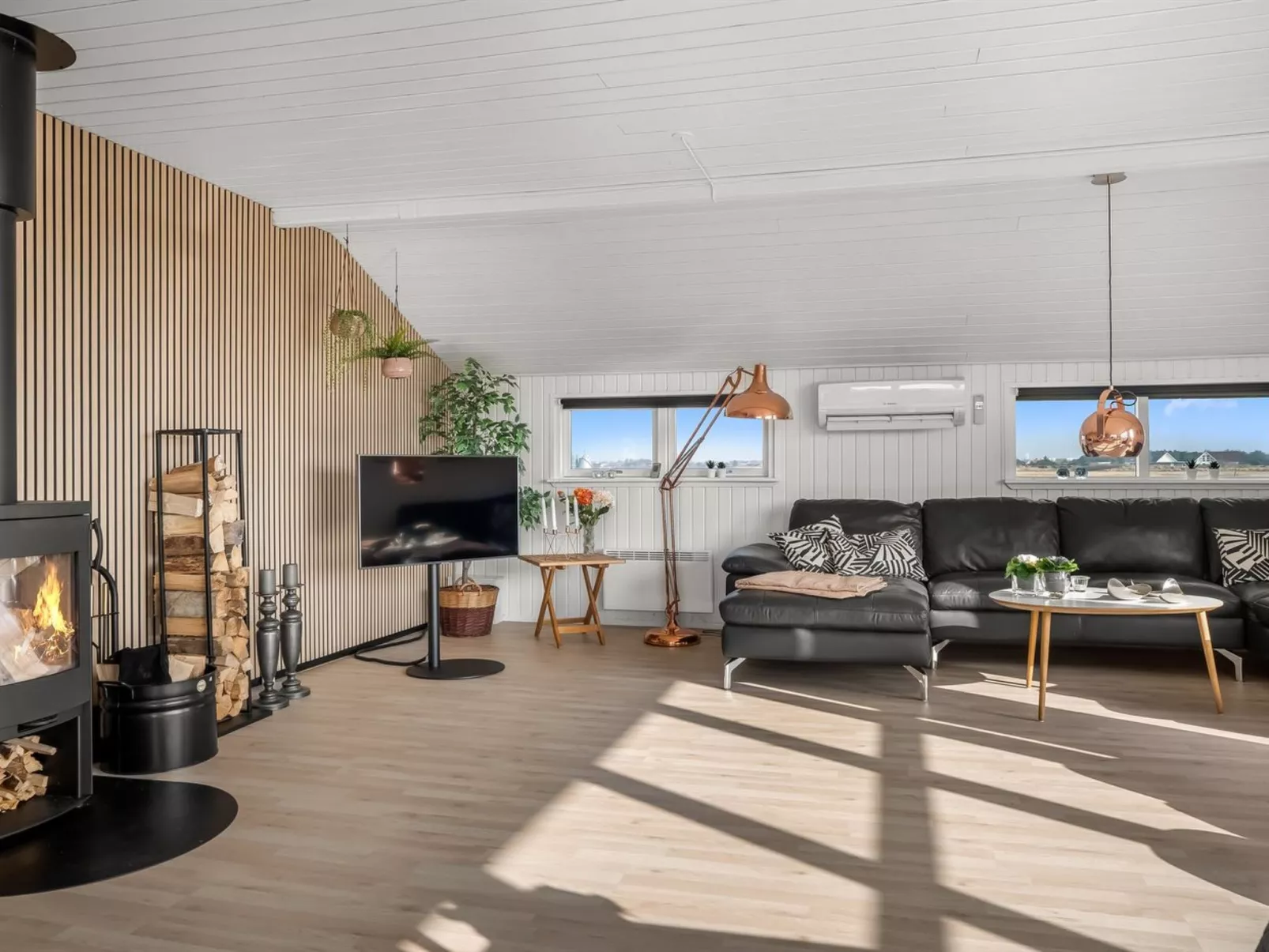 "Withger" - 300m from the sea - Inside