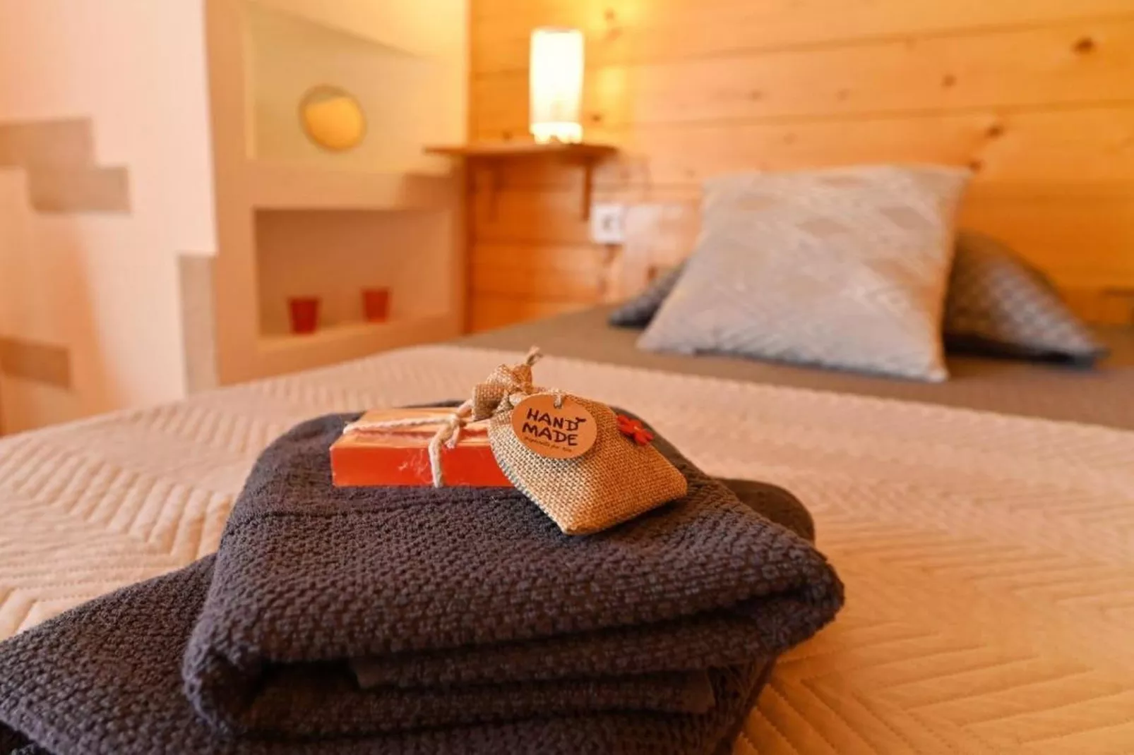 Lavanda Land - Villa Tanya Mrežnica - Three Bedroom Holiday Home with Hot Tub - Bedroom