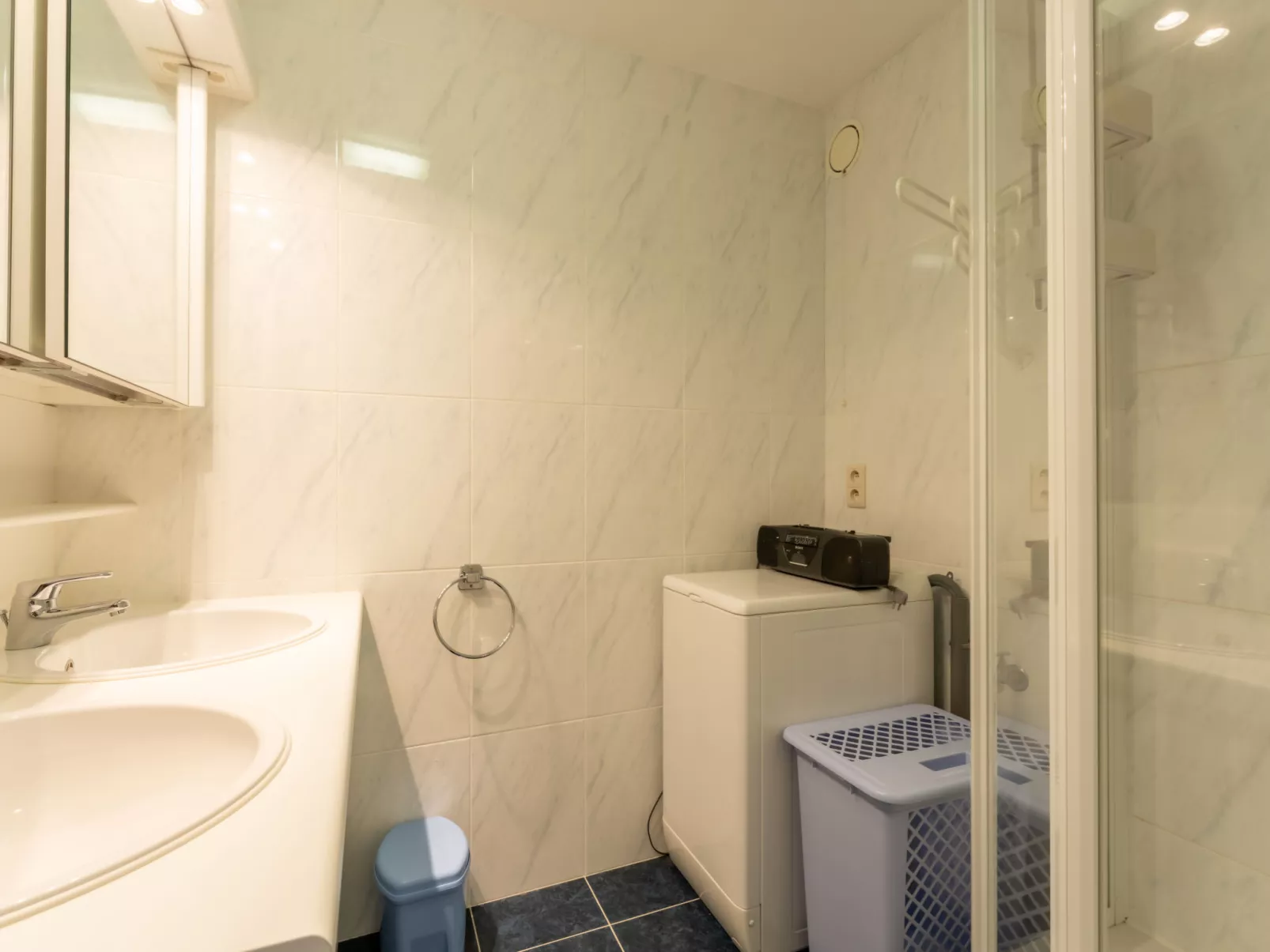 Mitsou with seaview - Drinnen