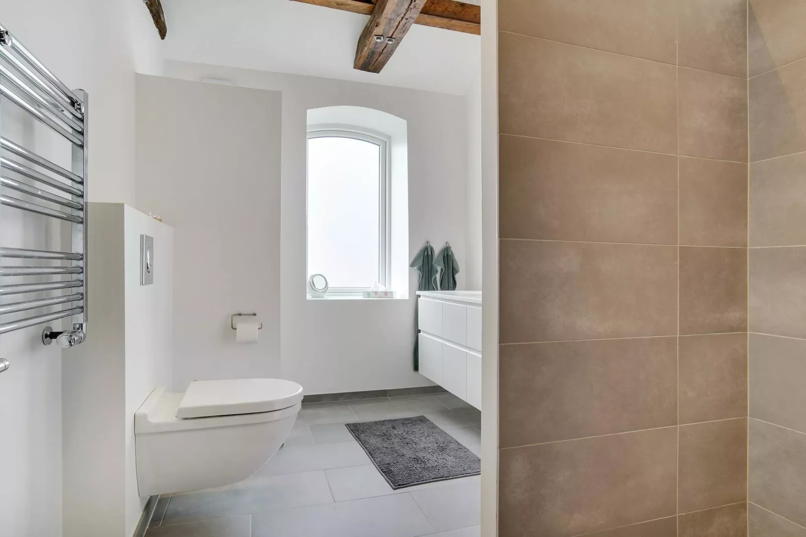 Loft sur deux étages avec grande terrasse - Intérieur