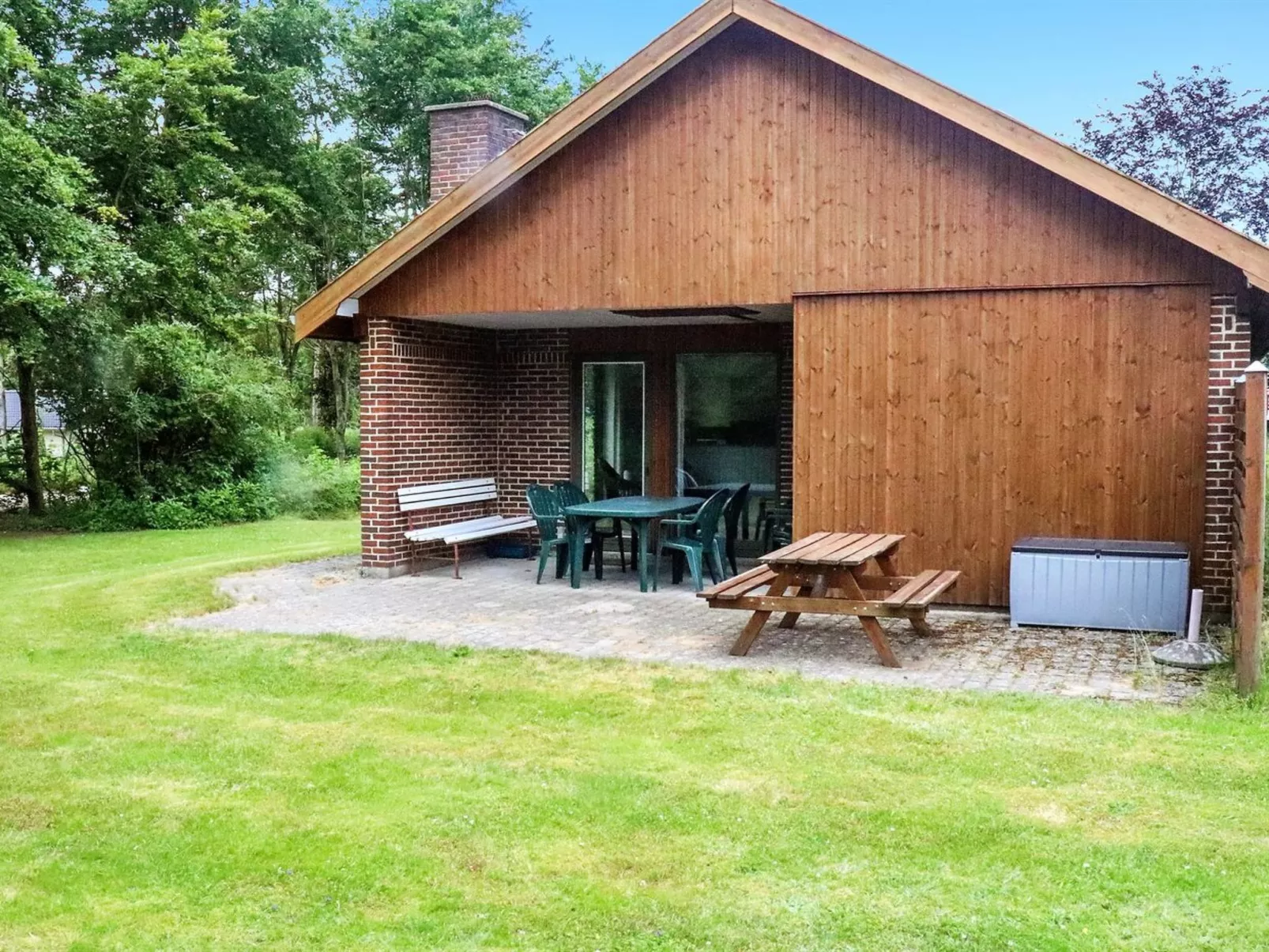 "Ismo" - 30km from the sea - Draußen
