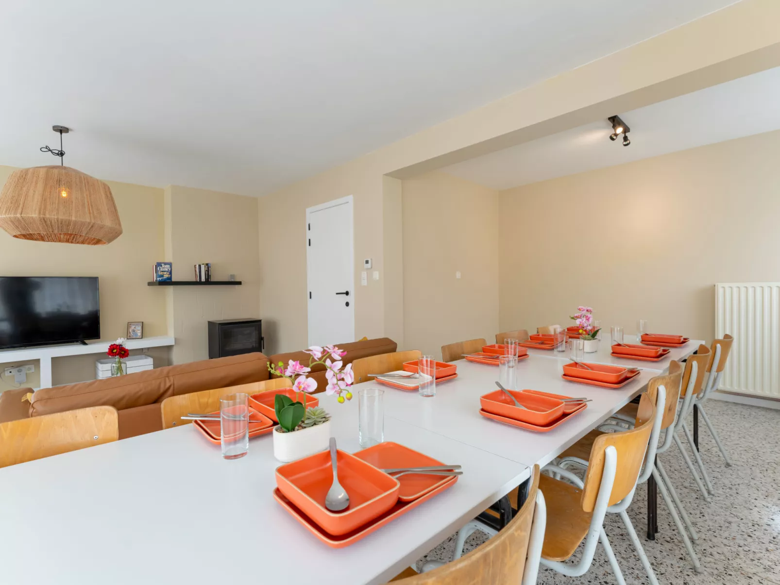 Wanderlust Belgium with parking - Inside