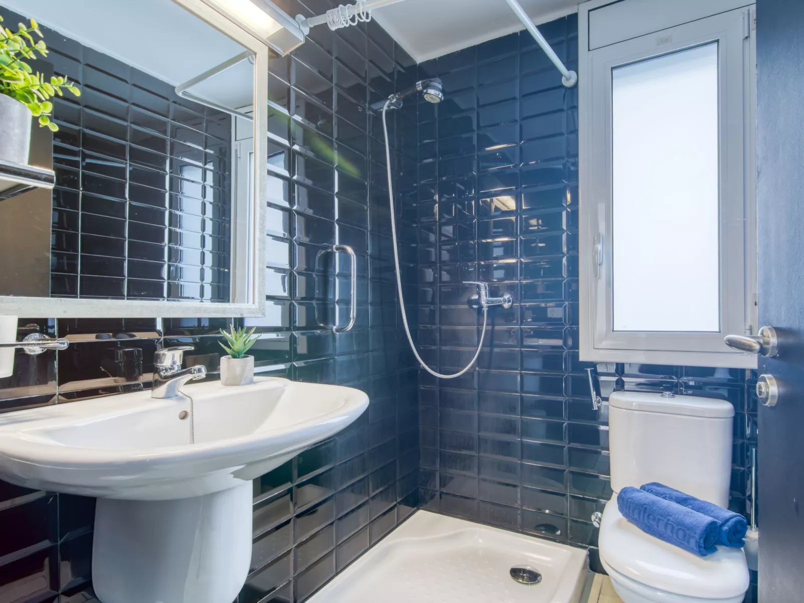 Las Palmeras - Inside