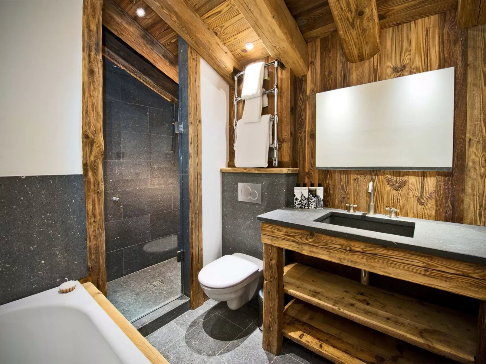 Chalet Genepy - Drinnen