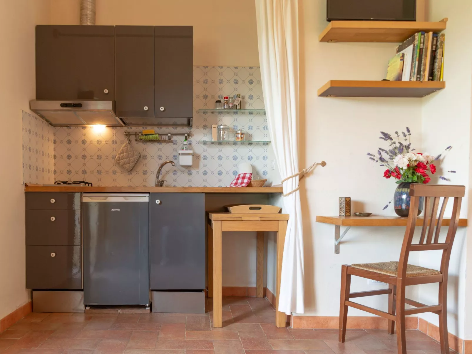 In Saturnia, Toskana - Inside