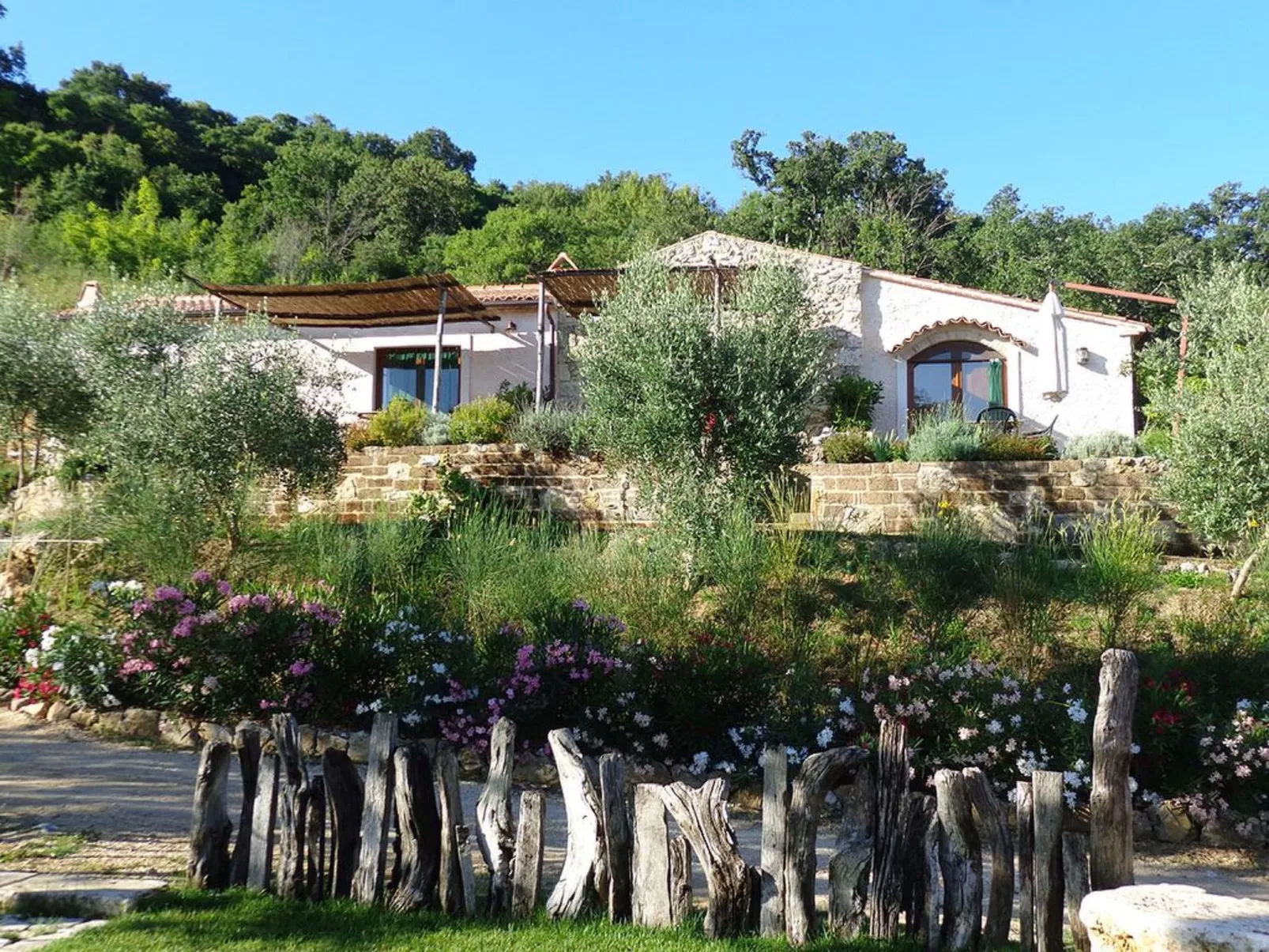 In Saturnia, Toskana - Outside