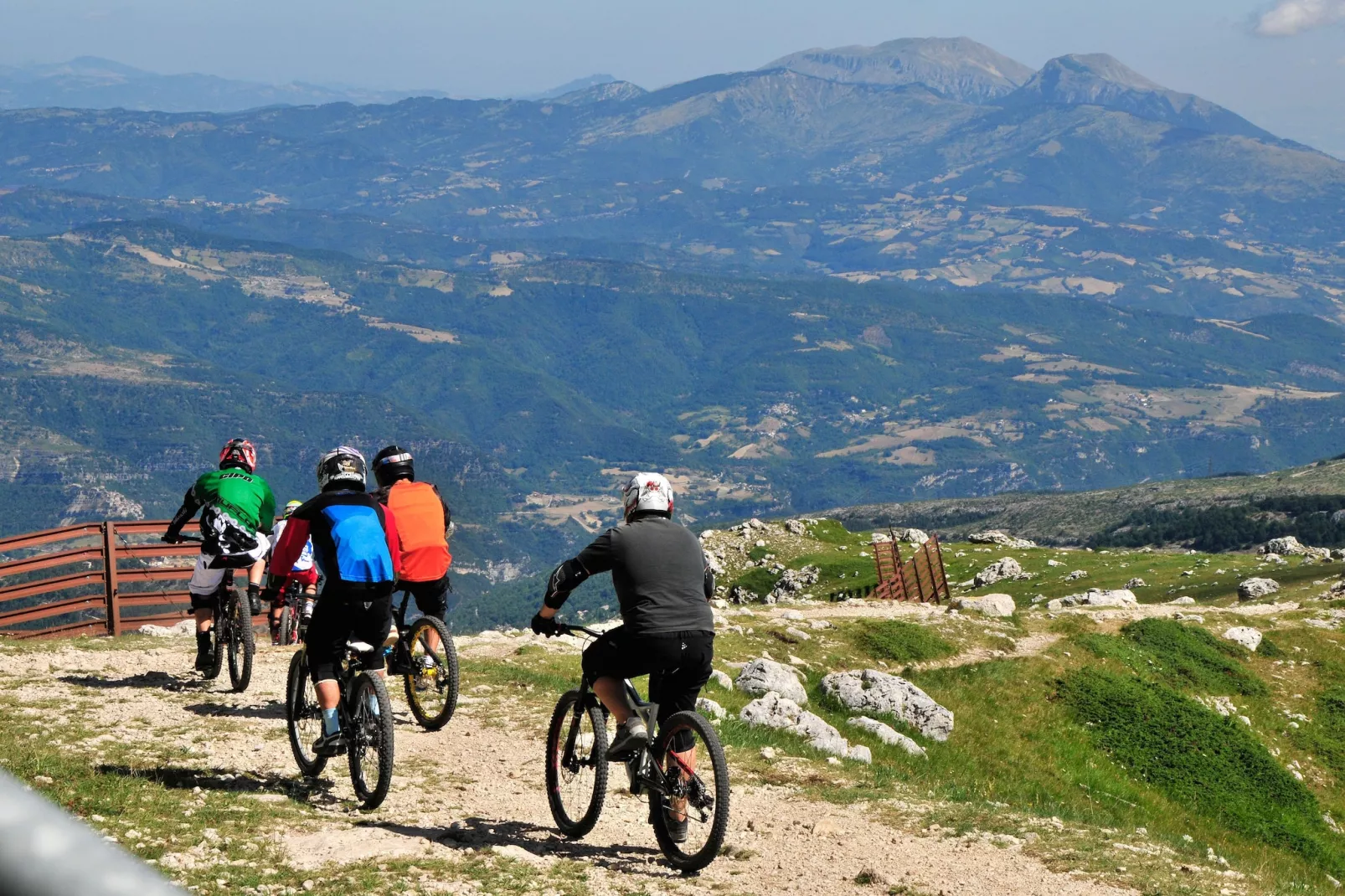 Stork Family Collection - BUNGALOW BILOCALE DOG max cap 5 pax - Parkeinrichtungen