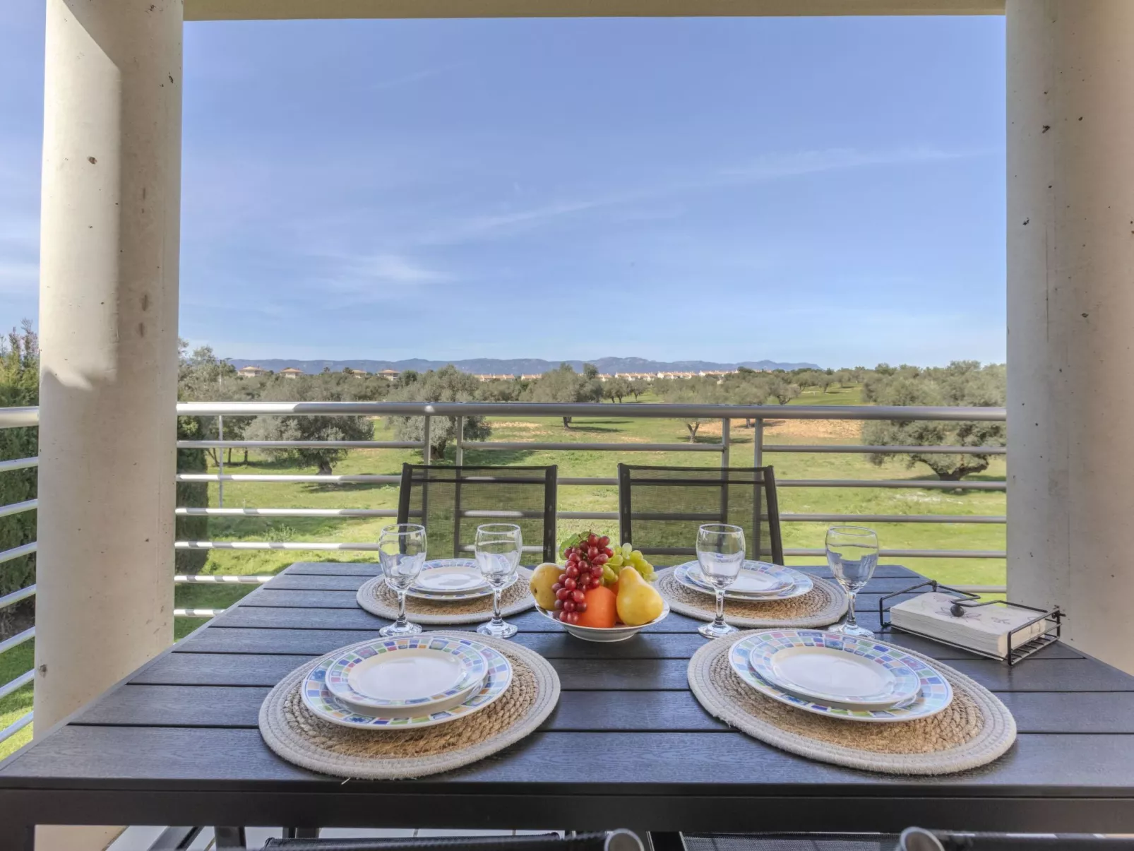 Montero Golf V - Dehors