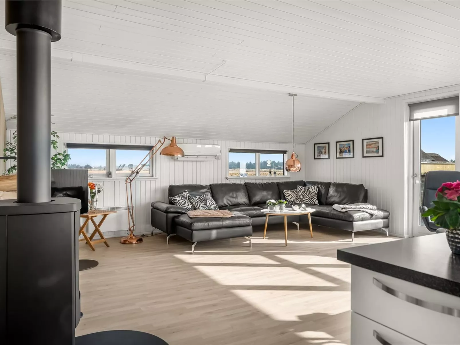 "Withger" - 300m from the sea - Inside