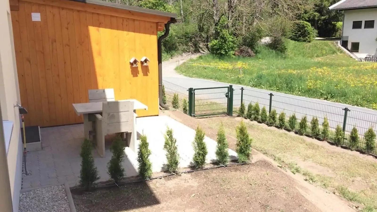 Villa Alpenrose - Gardens in summer