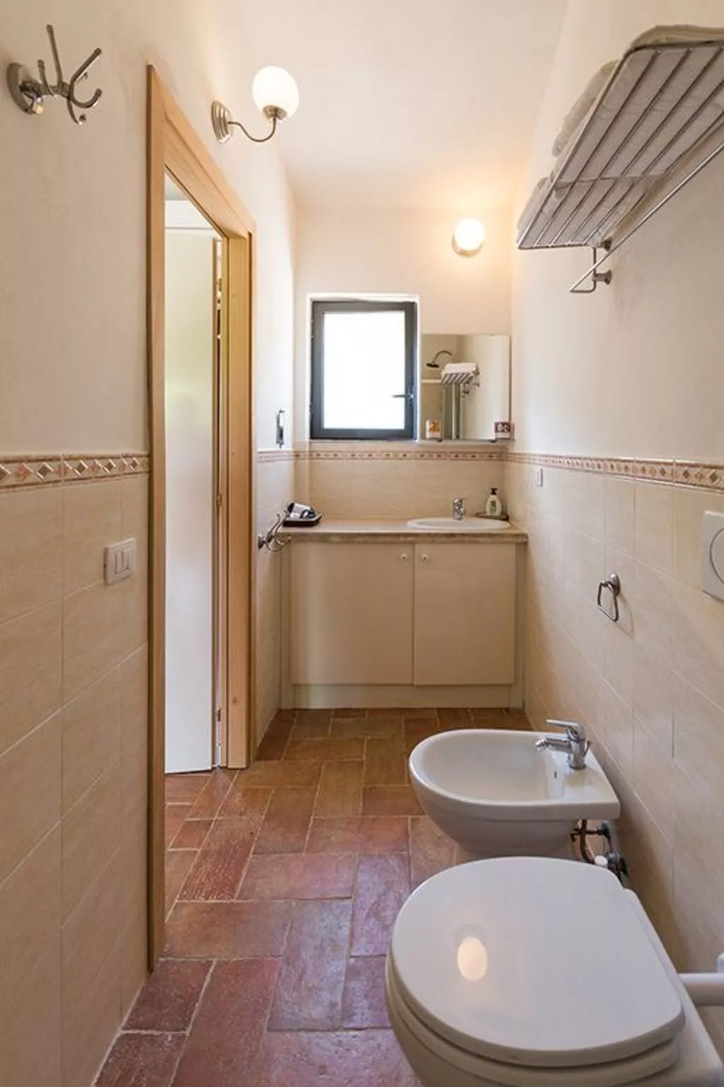 In Saturnia, Toskana - Inside