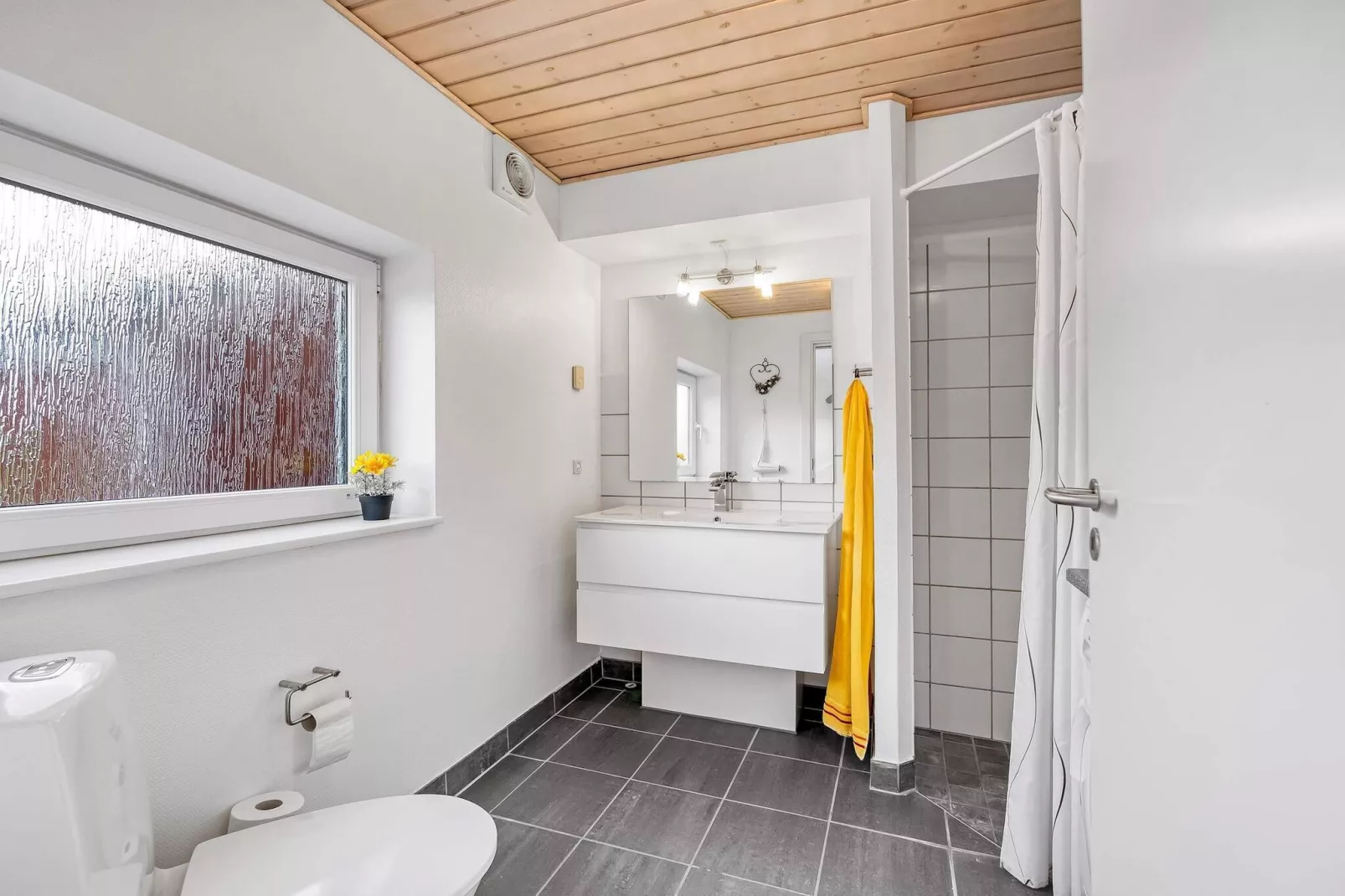 4 star holiday home in Løkken - Indoor