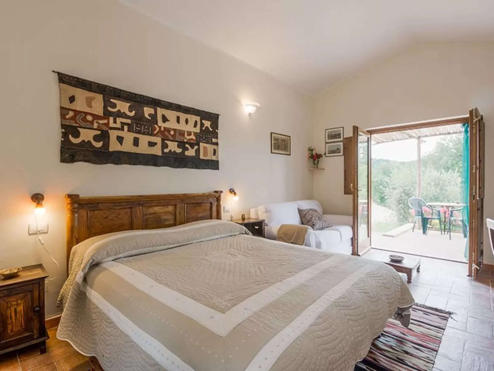 In Saturnia, Toskana - Inside