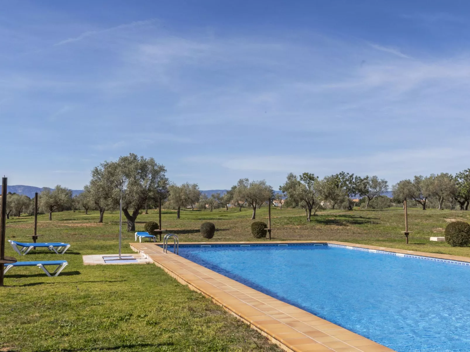 Montero Golf V - Dehors