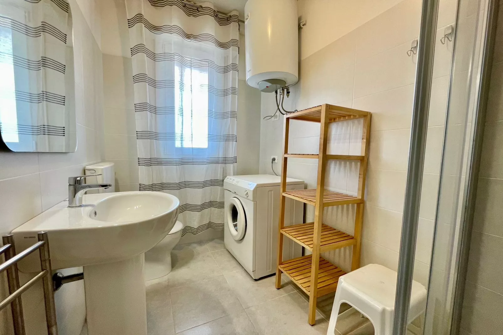 Amalfi 16 - Bathroom
