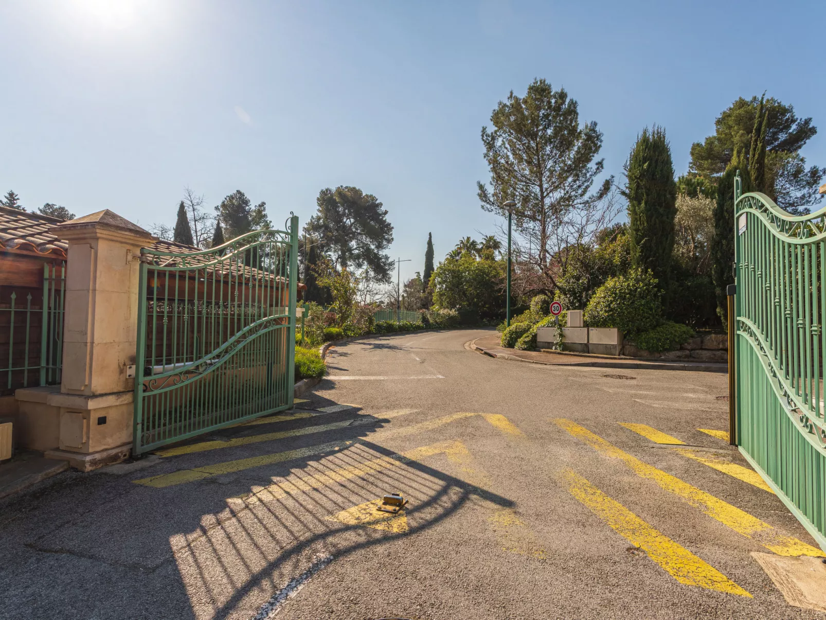 Domaine de la Luquette - Outside