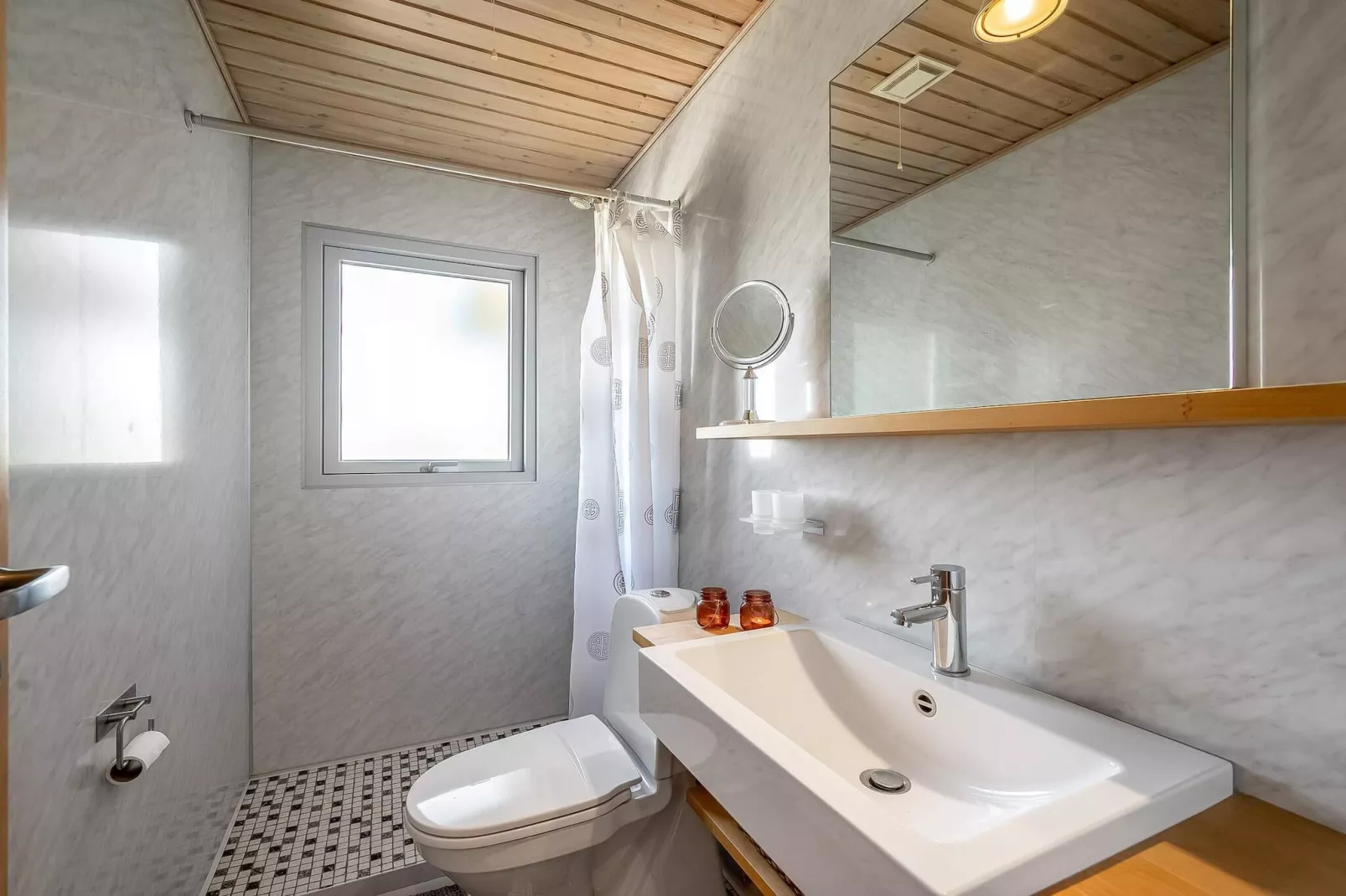 4 star holiday home in Løkken - Indoor