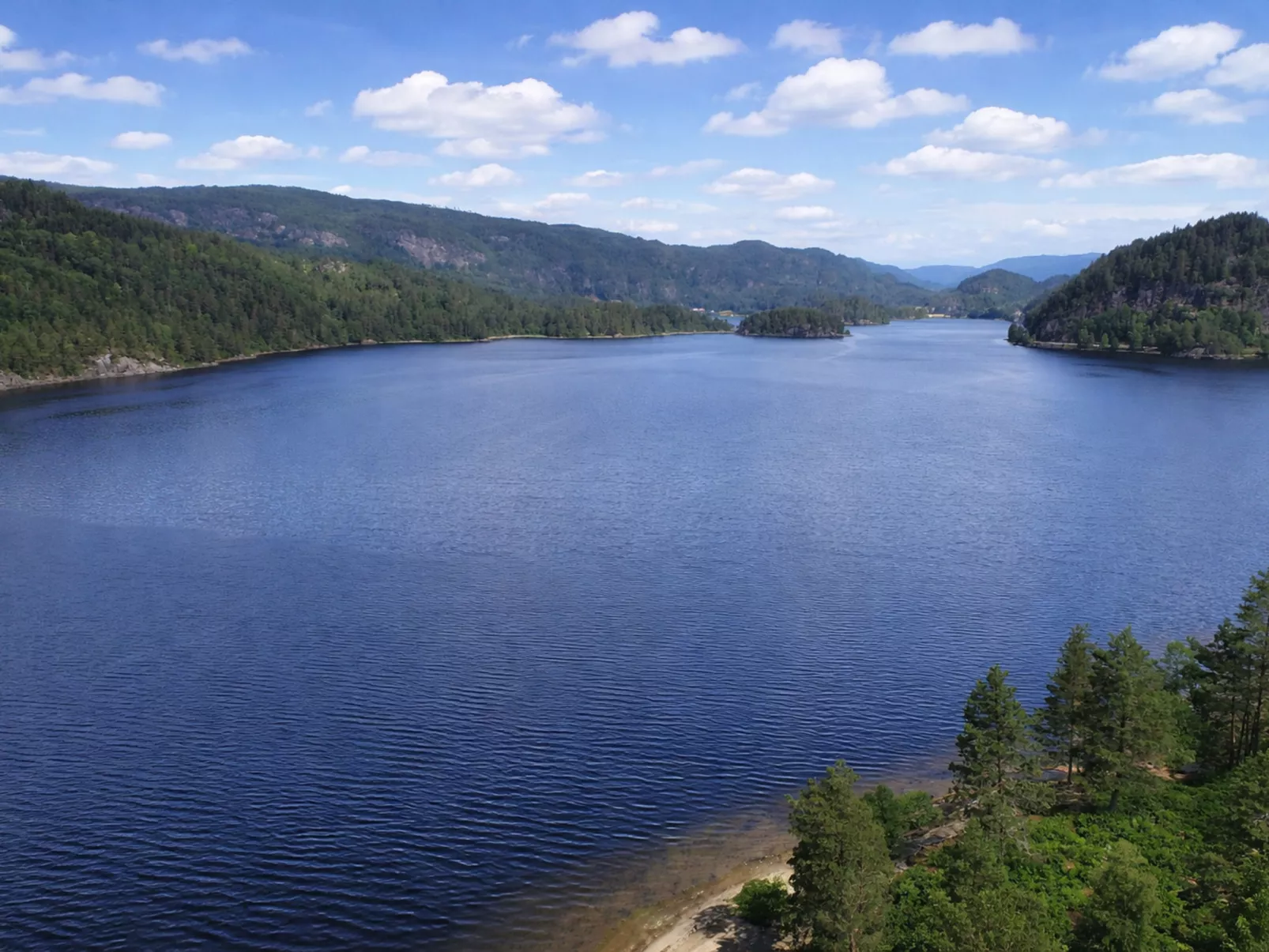 Staksholmen - Outside