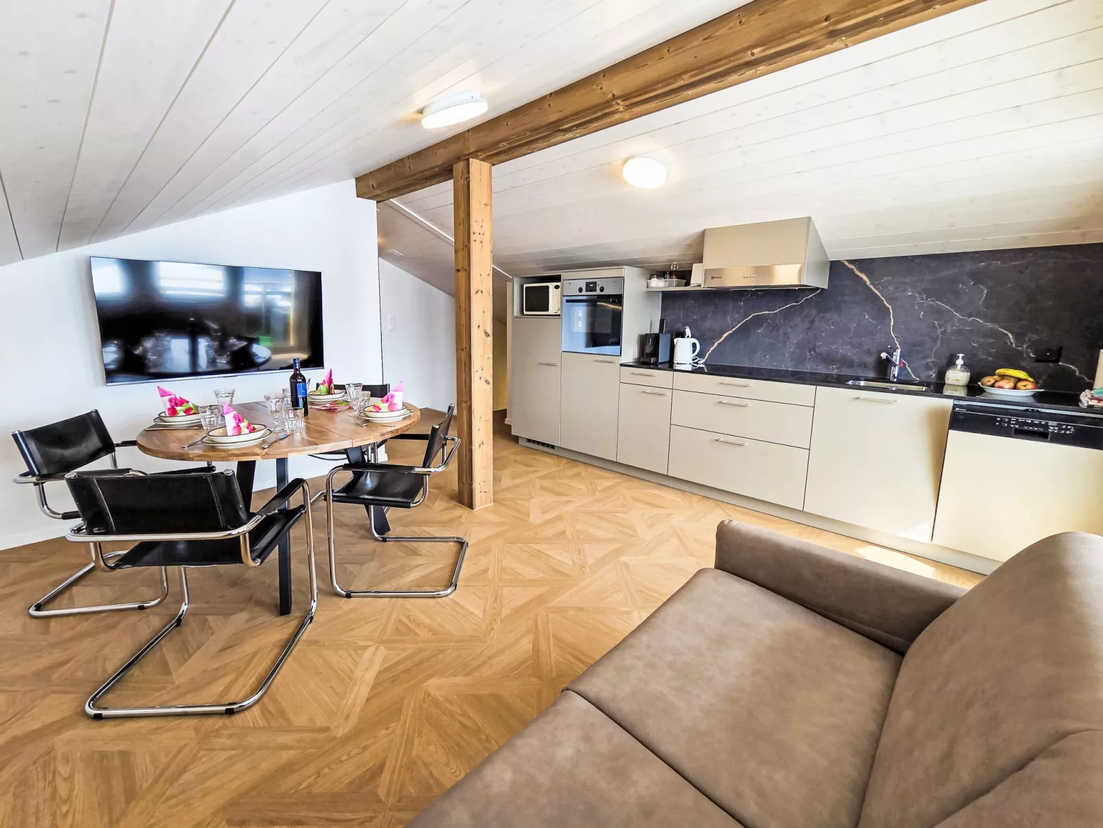 LiloTopMountainView - Dedans