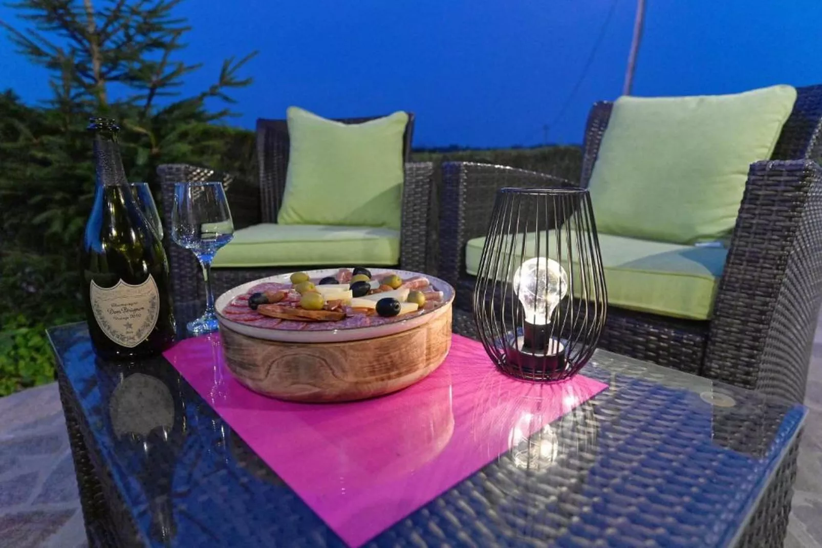 Lavanda Land - Villa Tanya Mrežnica - Three Bedroom Holiday Home with Hot Tub - Terrace