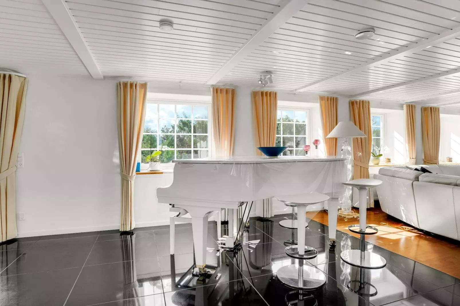 4 Sterne Ferienhaus in Løkken - Innenbereich