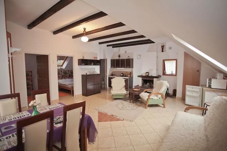 Apartament trzypokojowy G2 piętro