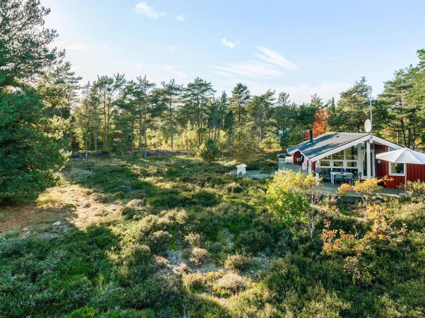 "Helmtrud" - 500m from the sea - Outside