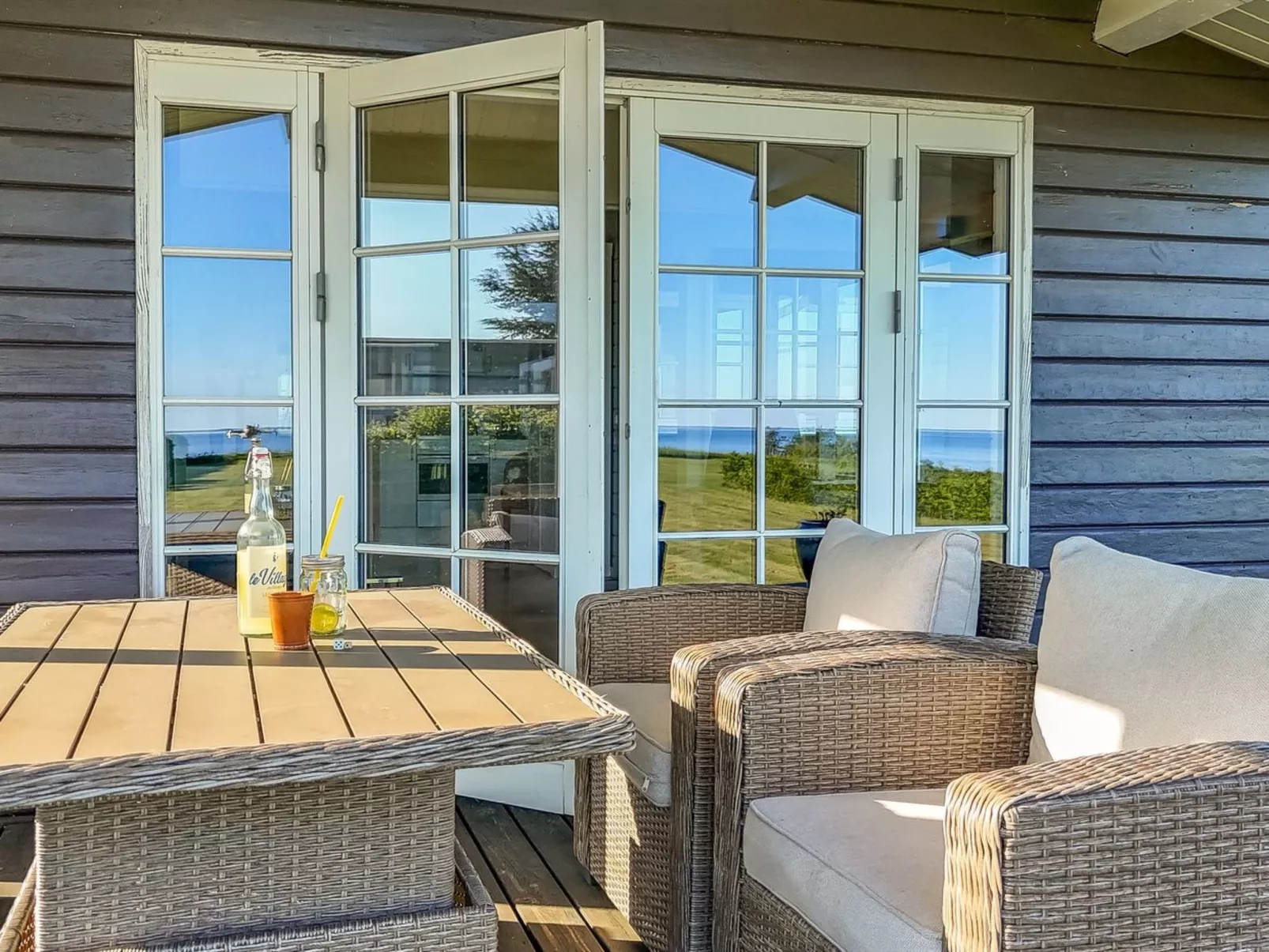 "Orsa" - 80m from the sea - Draußen