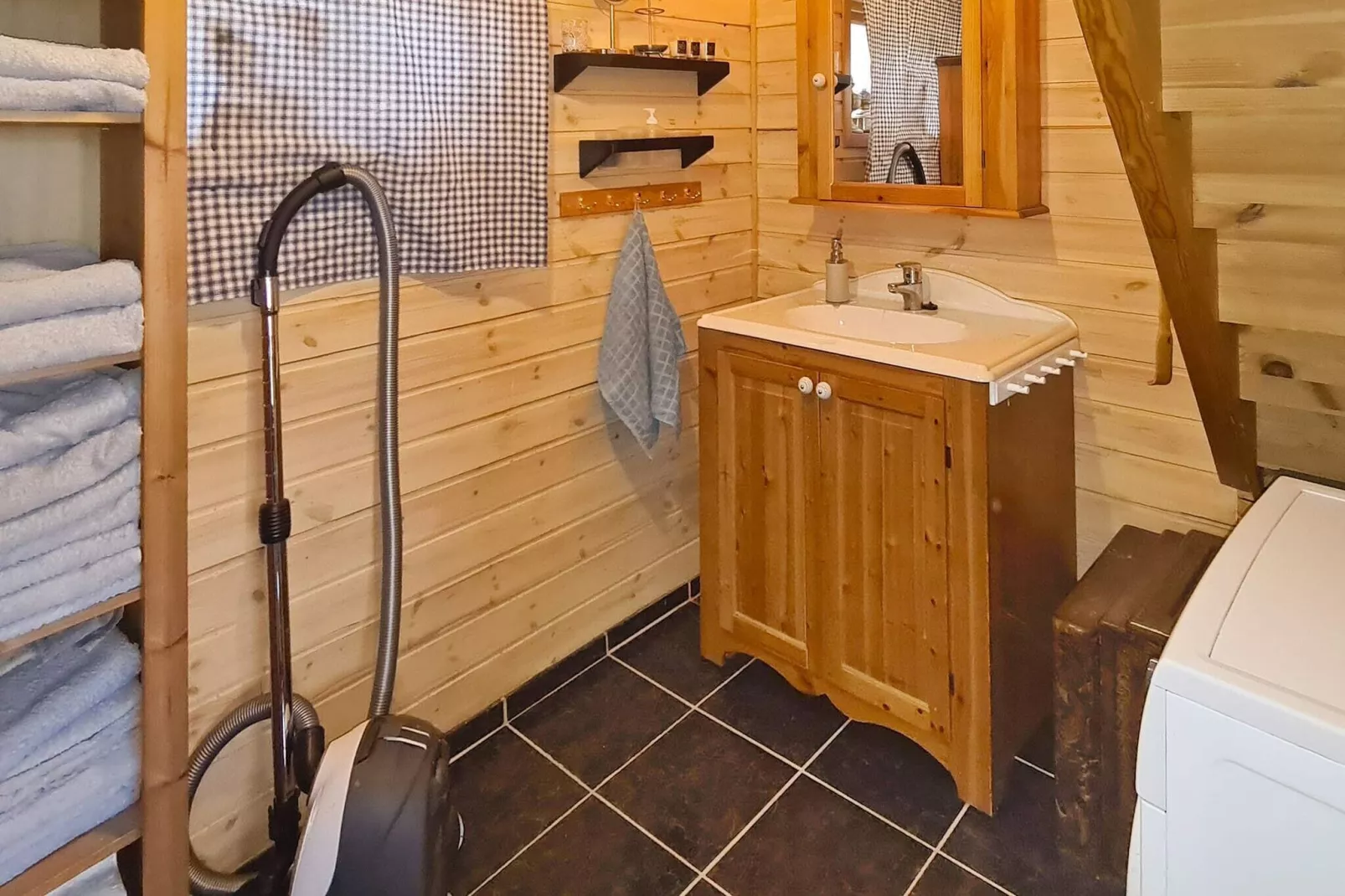 12 person holiday home in Tau-By Traum-Indoor