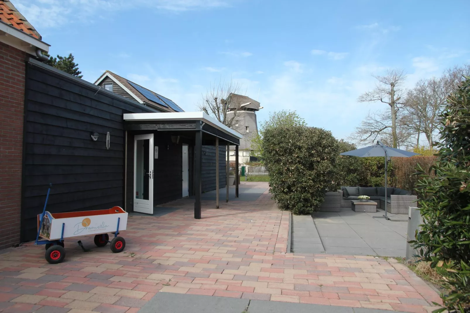 Tussen Duin en Strand - Exterior in summer