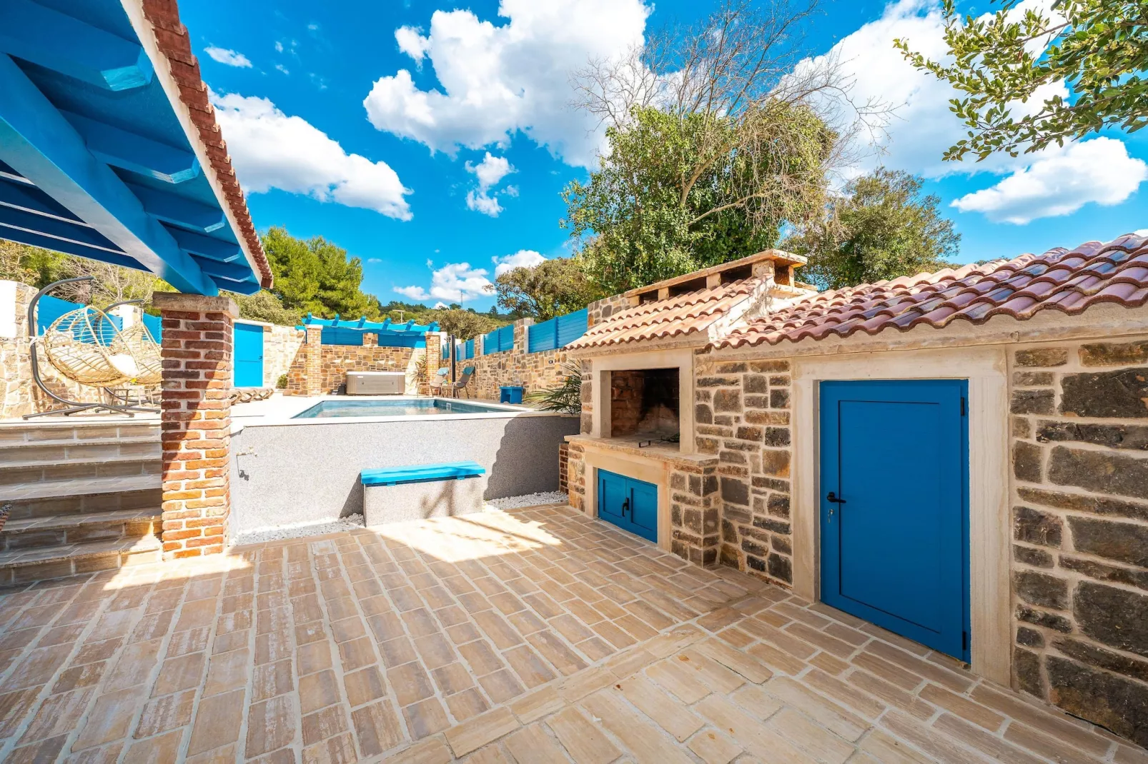 Dalmatian house Sukosan