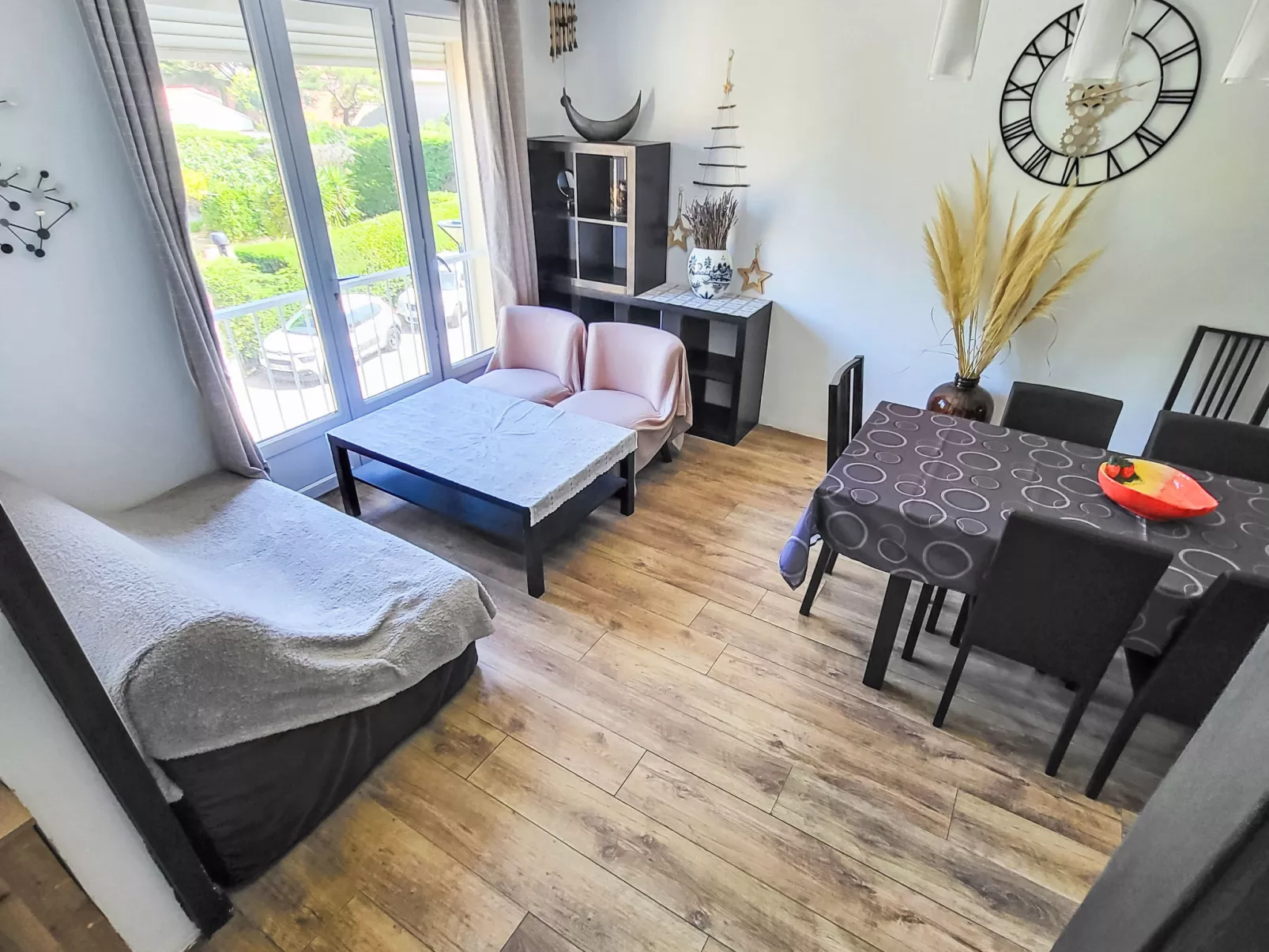 Marius Bondil - Dedans