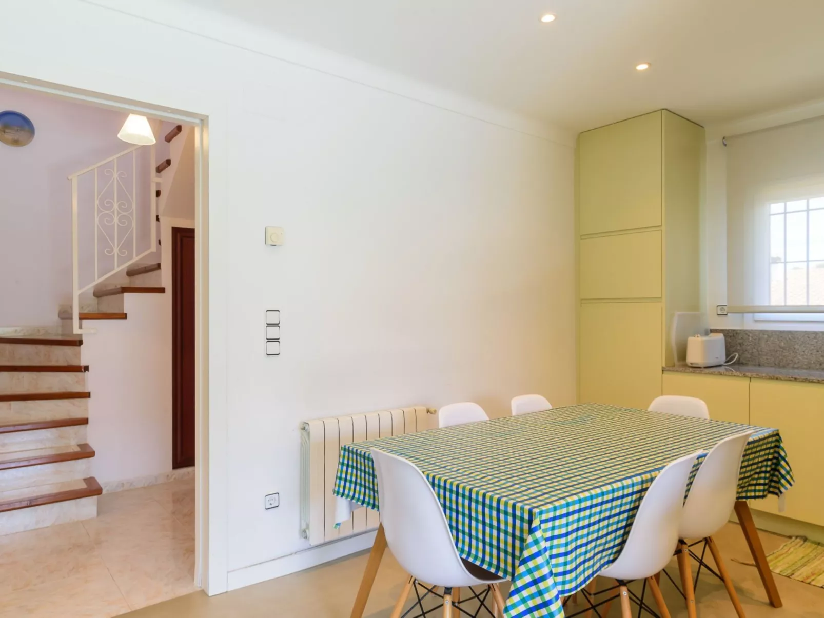 1270836 Briu - Image-tags.info