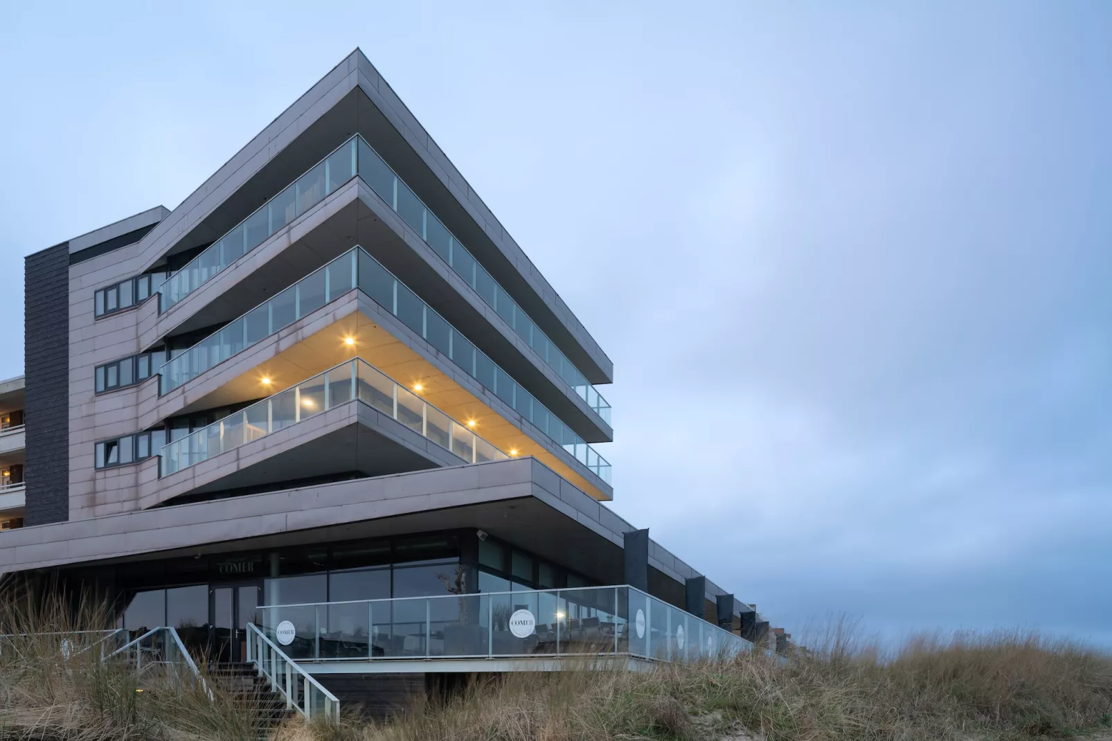 Droomsuites Egmond aan Zee - 8 person penthouse - Außenbereich Sommer