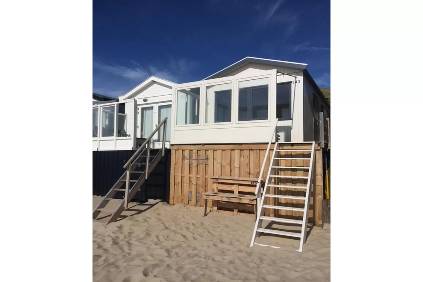 Beach sleep house near Dishoek directly by the sea with panoramic view and terrace, number 342 - Extérieur été