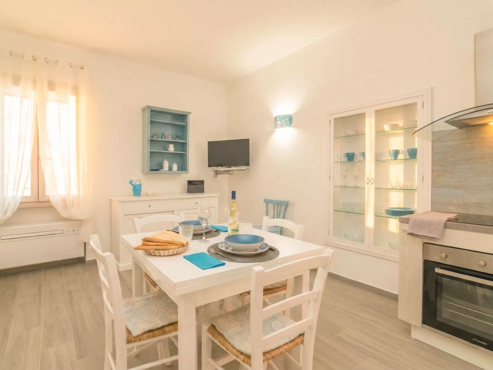 Pavoncella - Drinnen