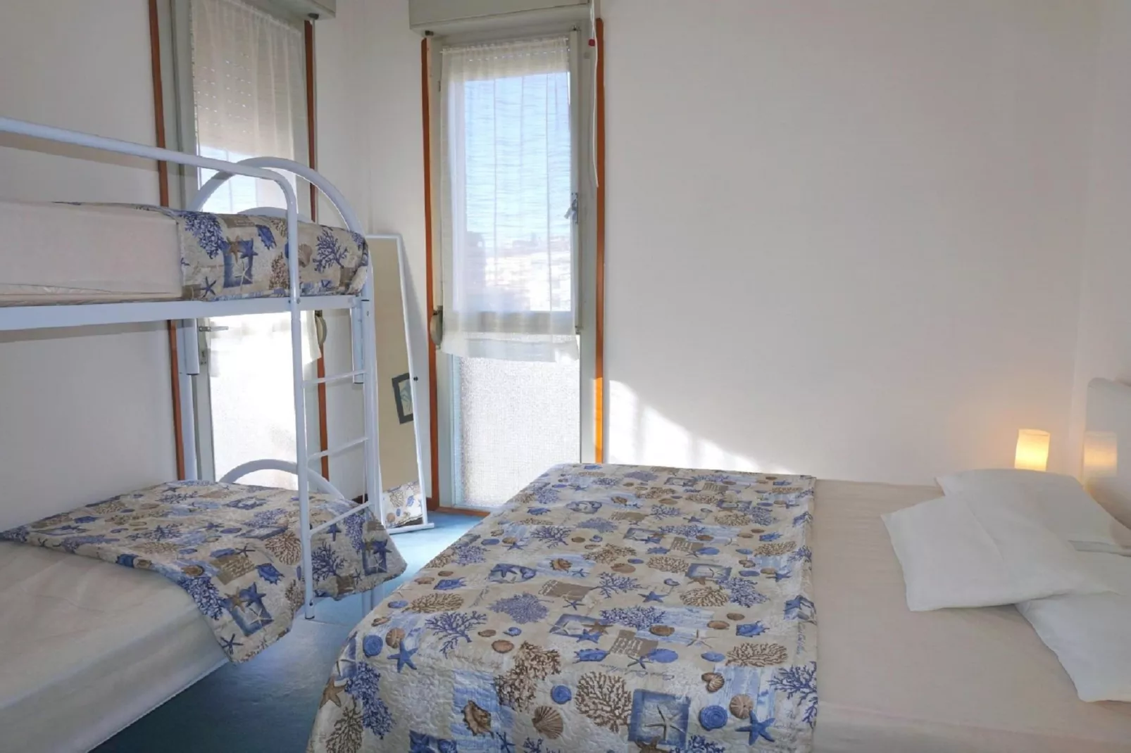 Riviera 24 - Bedroom