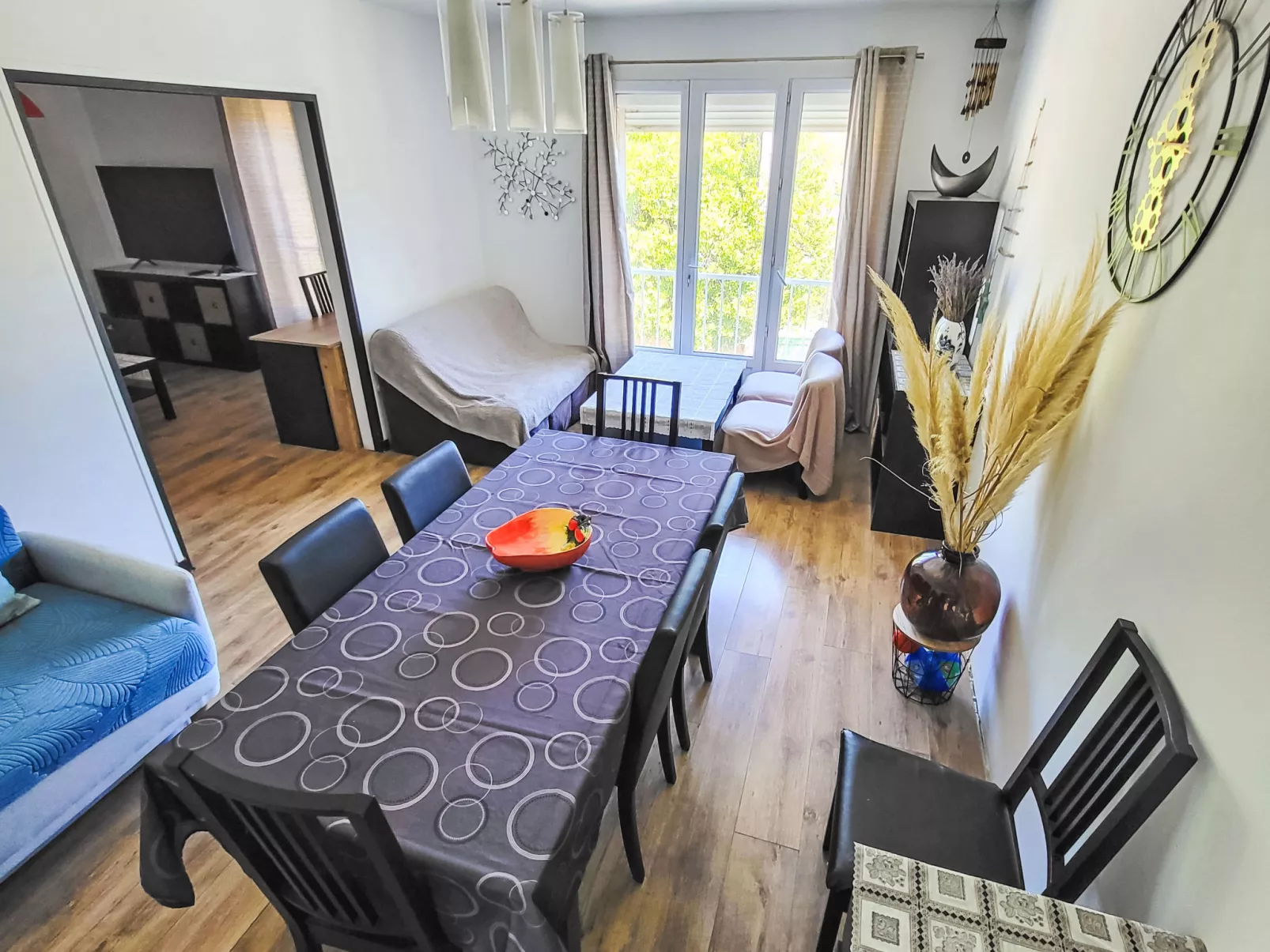 Marius Bondil - Dedans