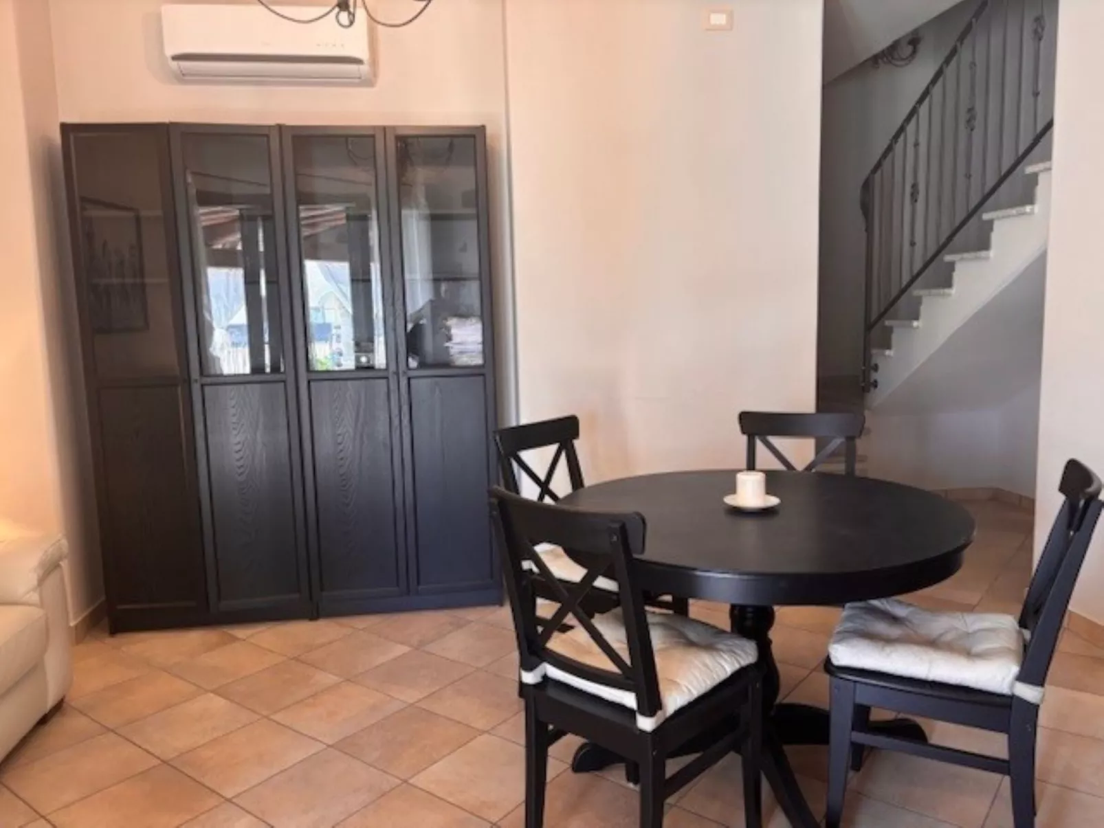 Villetta Rosa - Drinnen