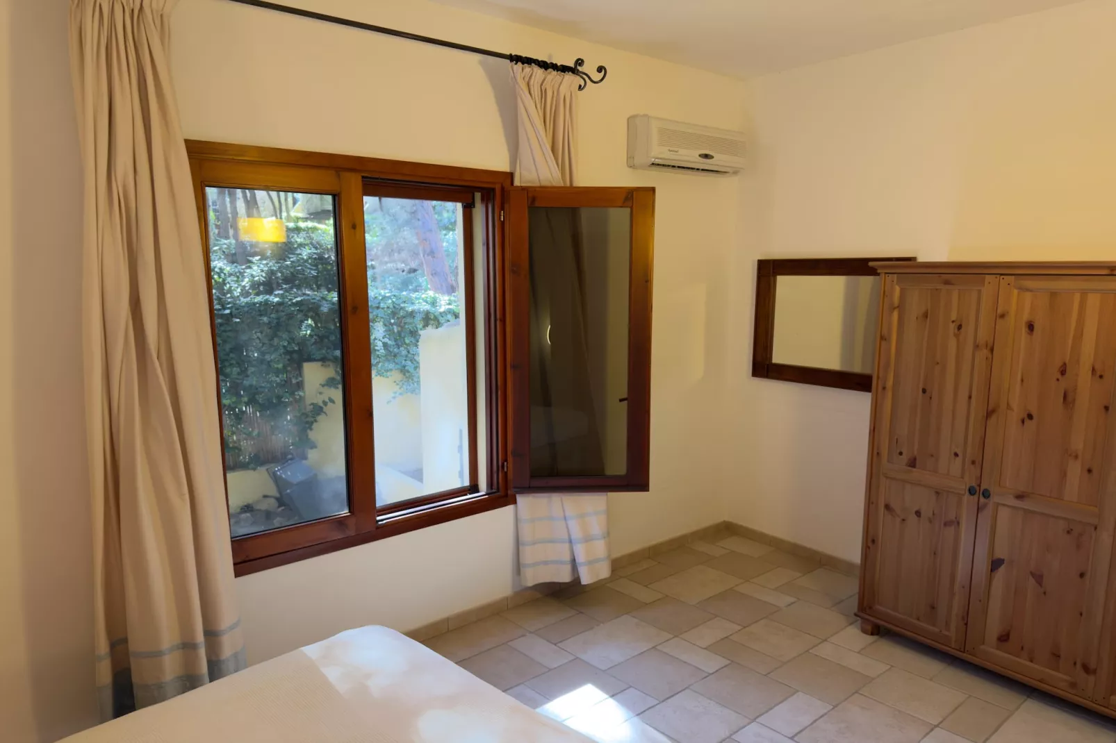 Res Abbaechelu Santa Margherita Bilo - Bedroom