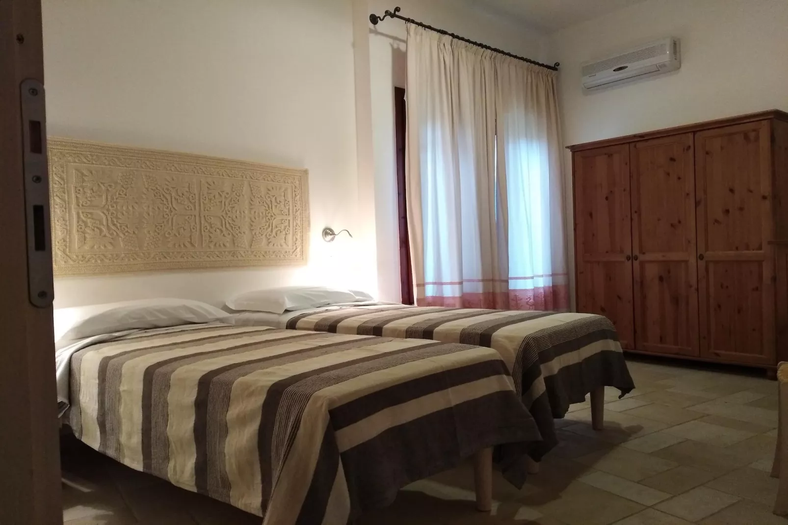 Res Abbaechelu Santa Margherita Trilo - Bedroom