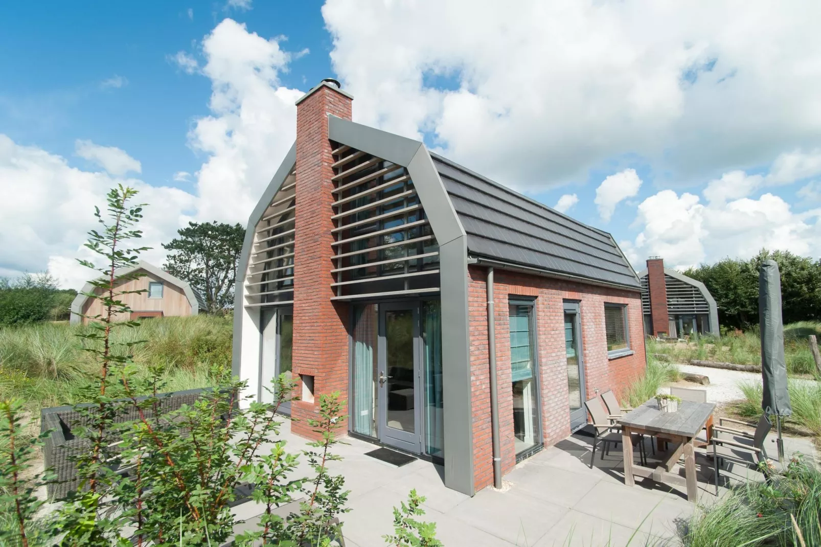 Zonnestralen - Exterior in summer