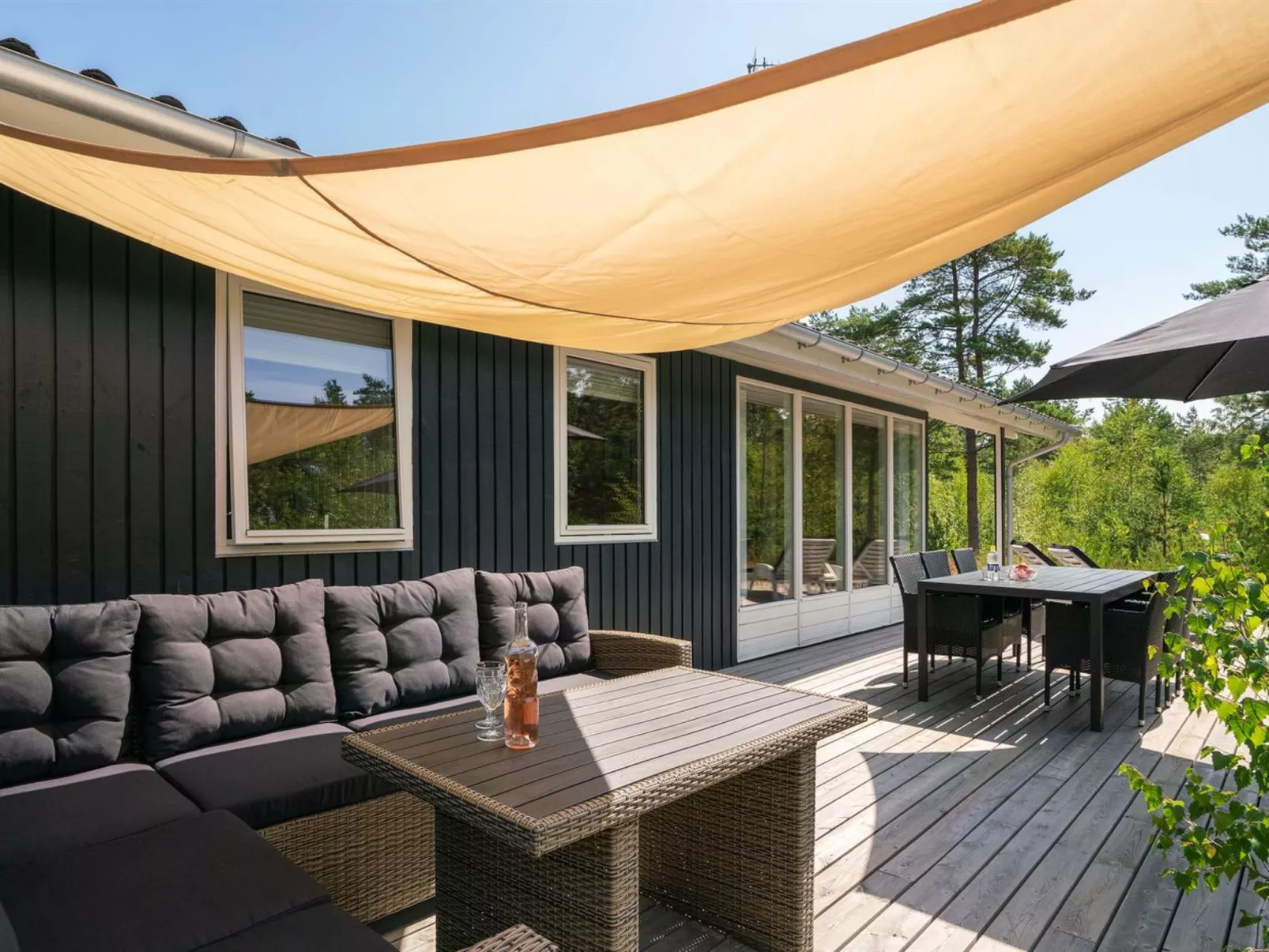 "Adelisa" - 600m from the sea - Outside