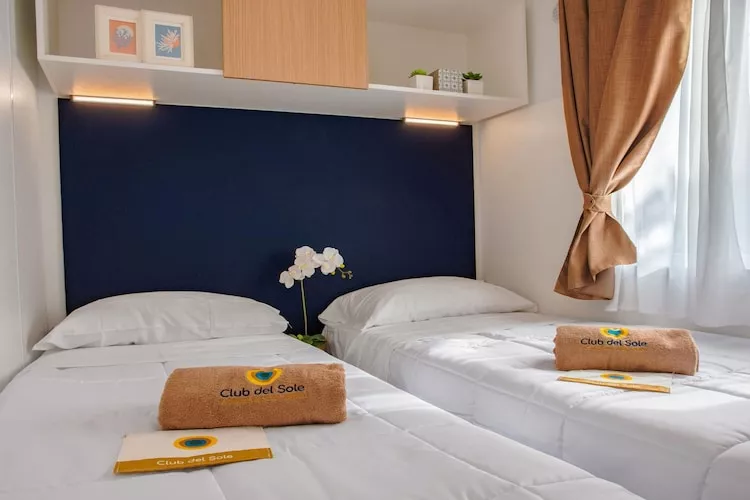 Club del Sole Tenuta Primero Grado Family Collection - LODGE SUPERIOR FAMILY - Schlafzimmer