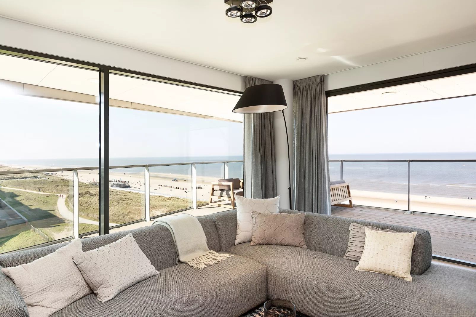 Droomsuites Egmond aan Zee - 8 person penthouse - Wohnzimmer
