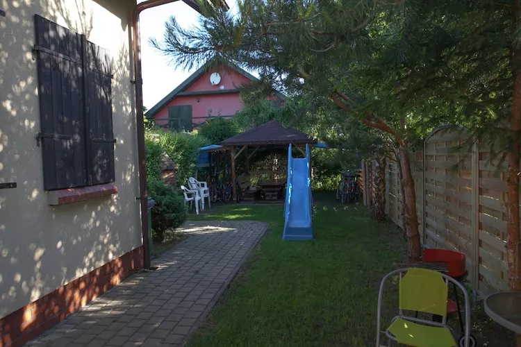 Apartament  dwupokojowy G1 piętro - Gardens in summer