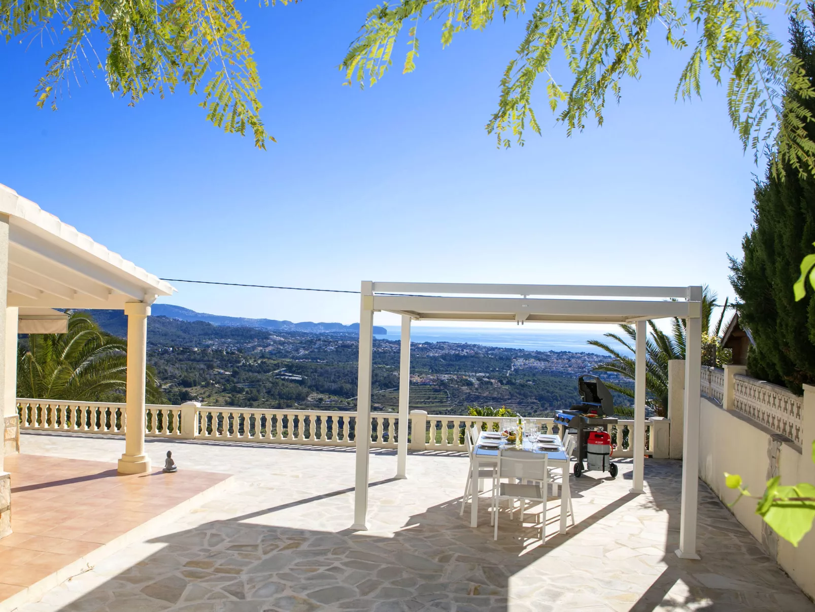 Tequila - Outside