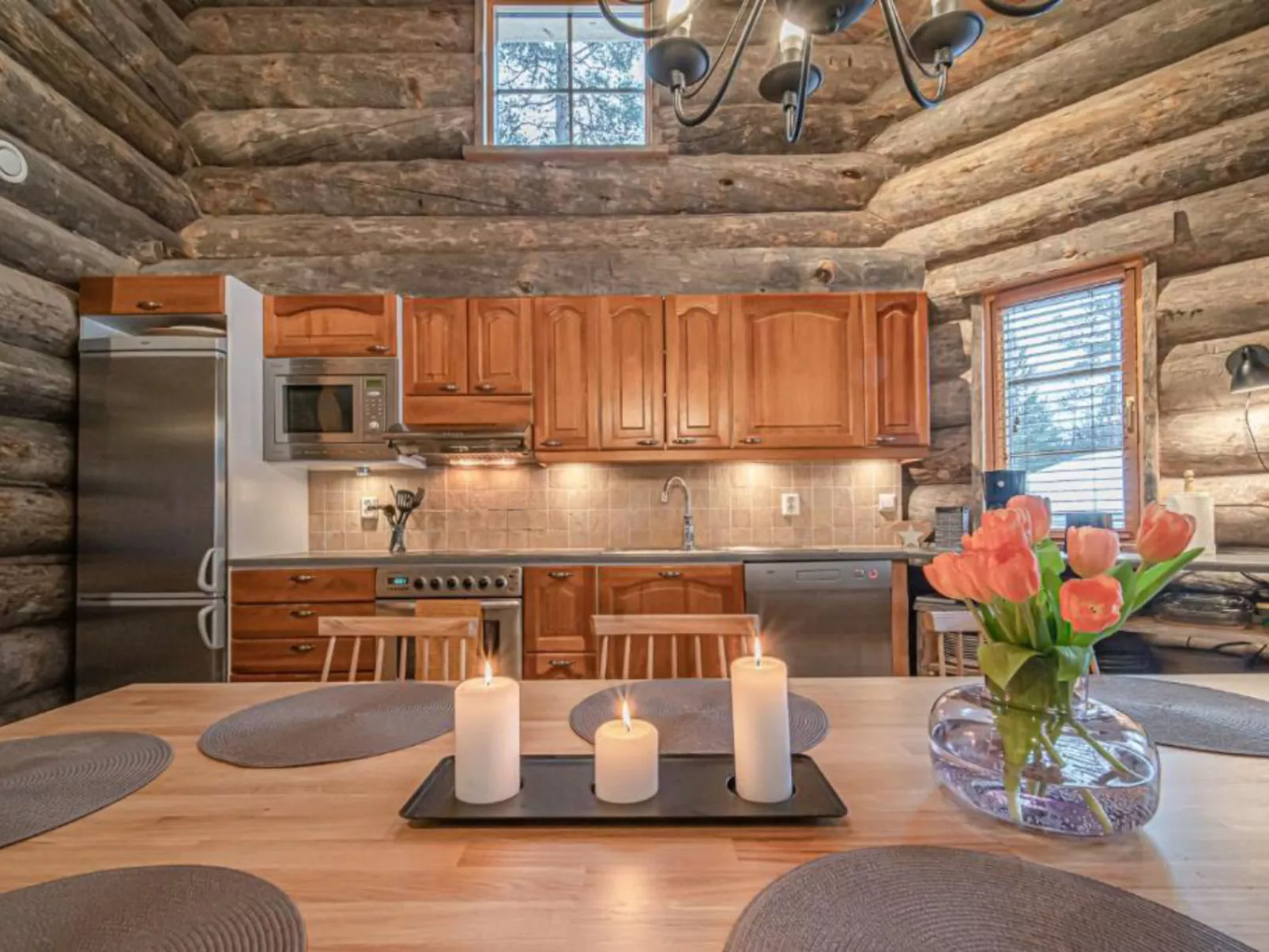 Riekkopolku - Dedans